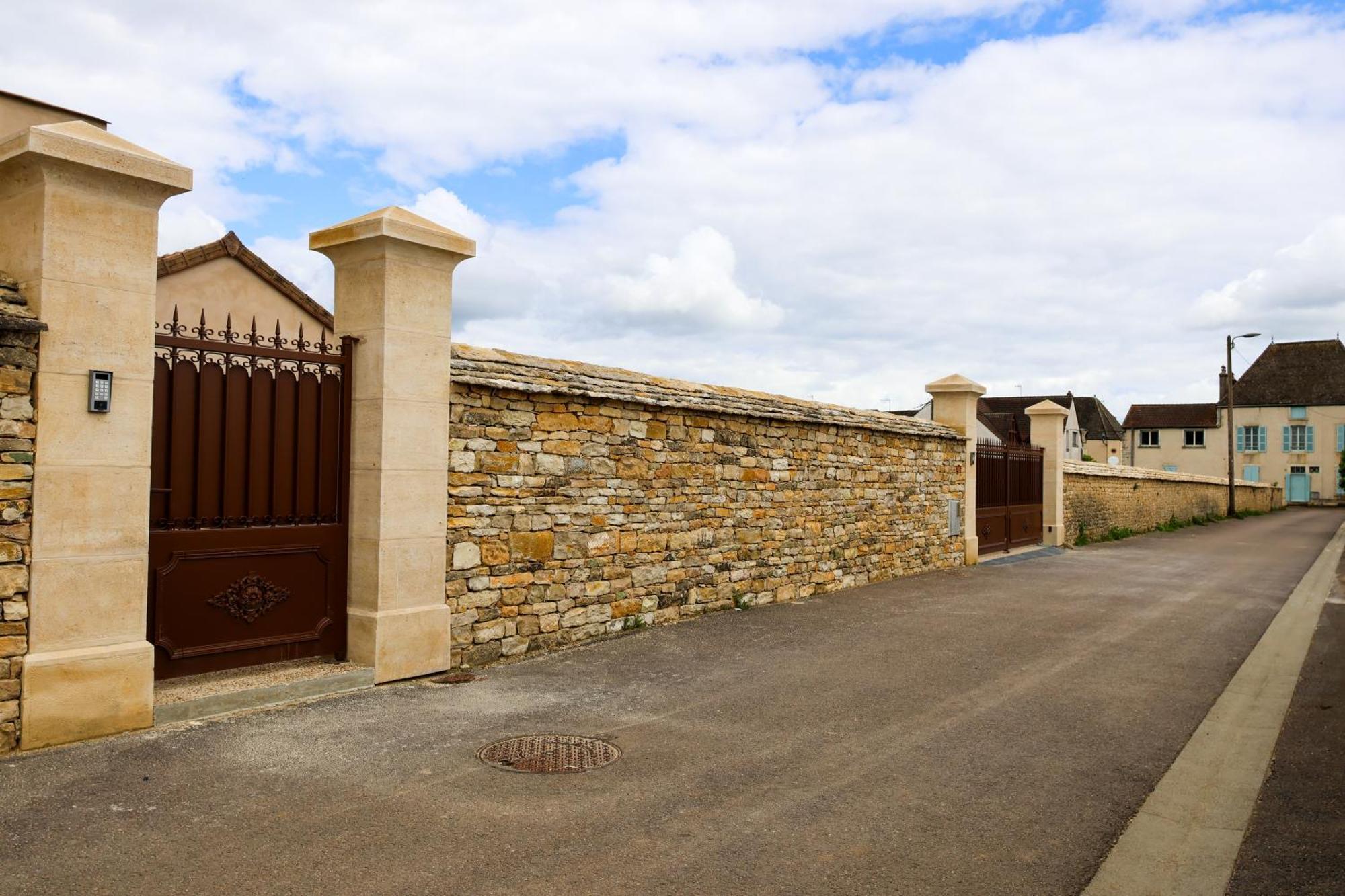 Hotel Particulier Adult Only Les Reveries Du Clos Spa Degustation Et Diner Sur Reservation Pommard Exterior photo