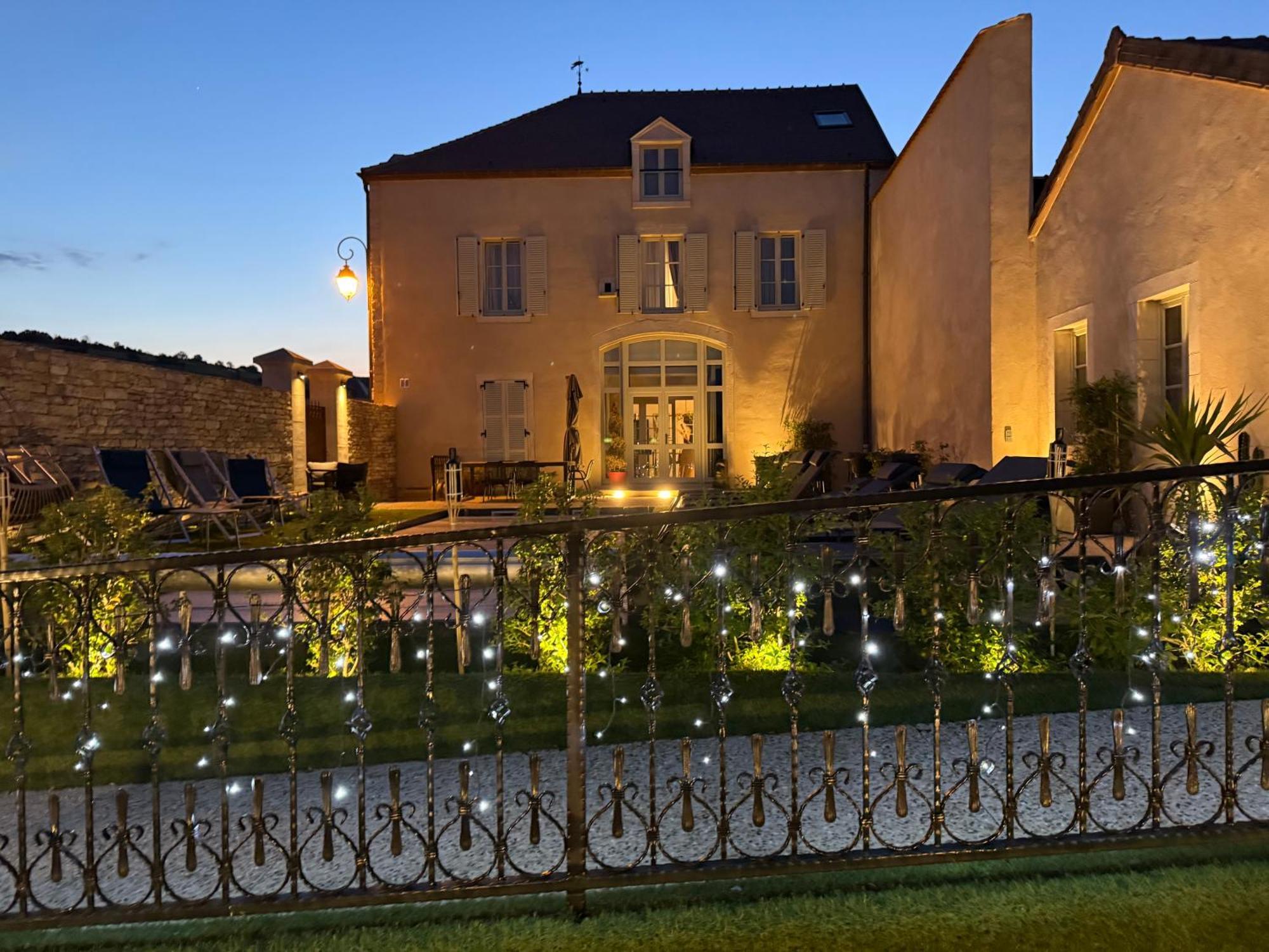 Hotel Particulier Adult Only Les Reveries Du Clos Spa Degustation Et Diner Sur Reservation Pommard Exterior photo